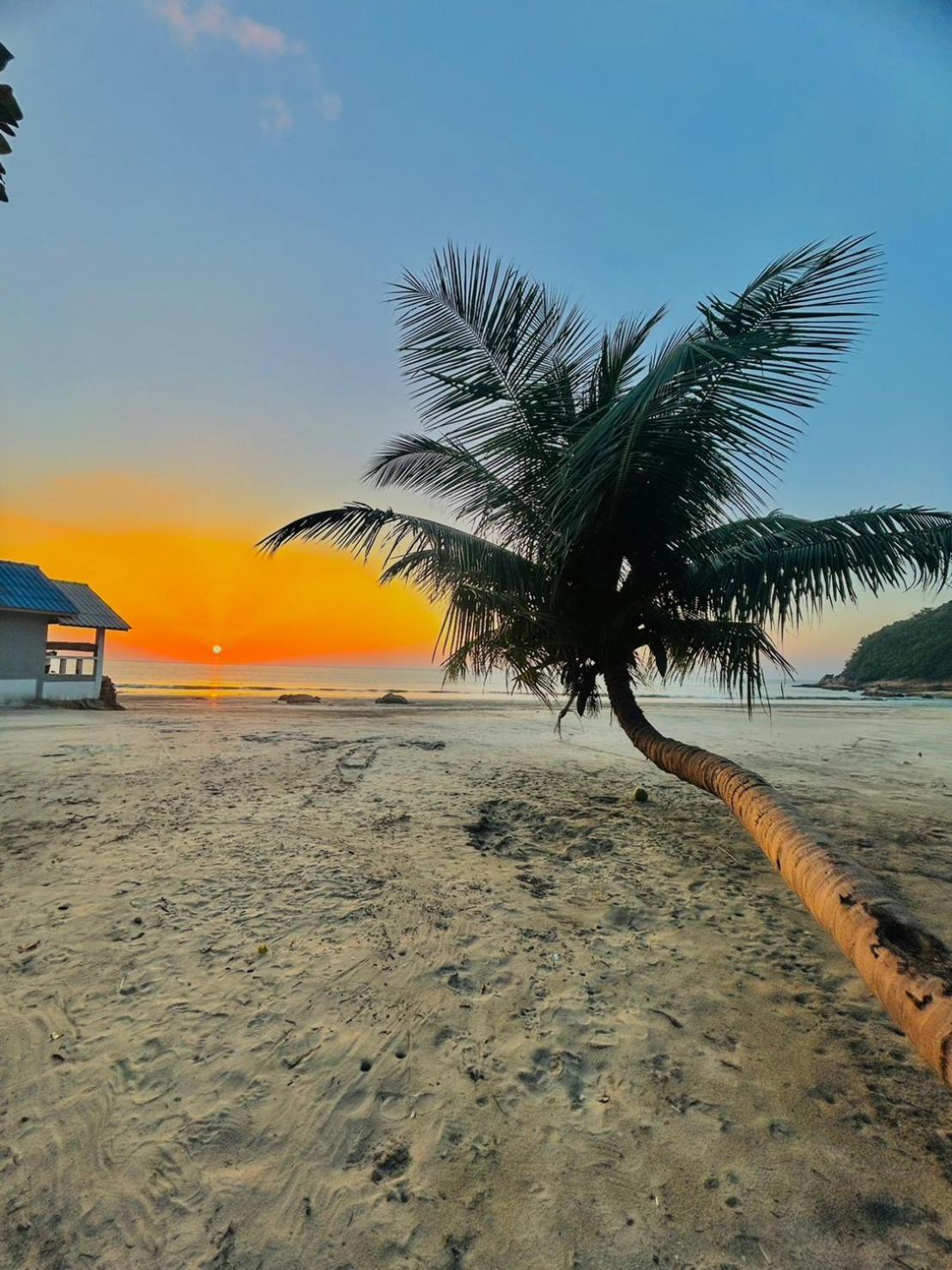 Lae Tawan Bungalow 昌岛 外观 照片