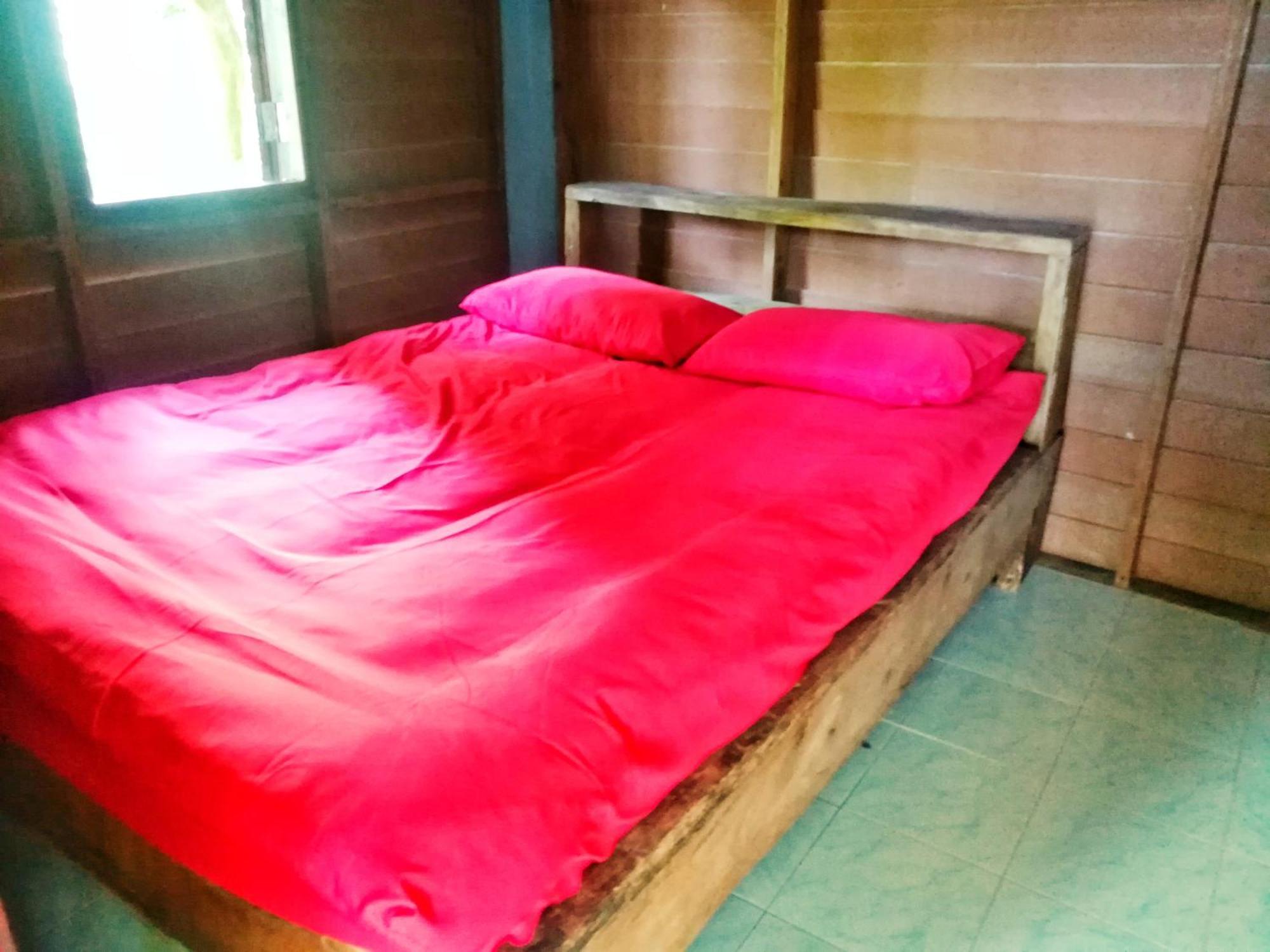 Lae Tawan Bungalow 昌岛 客房 照片