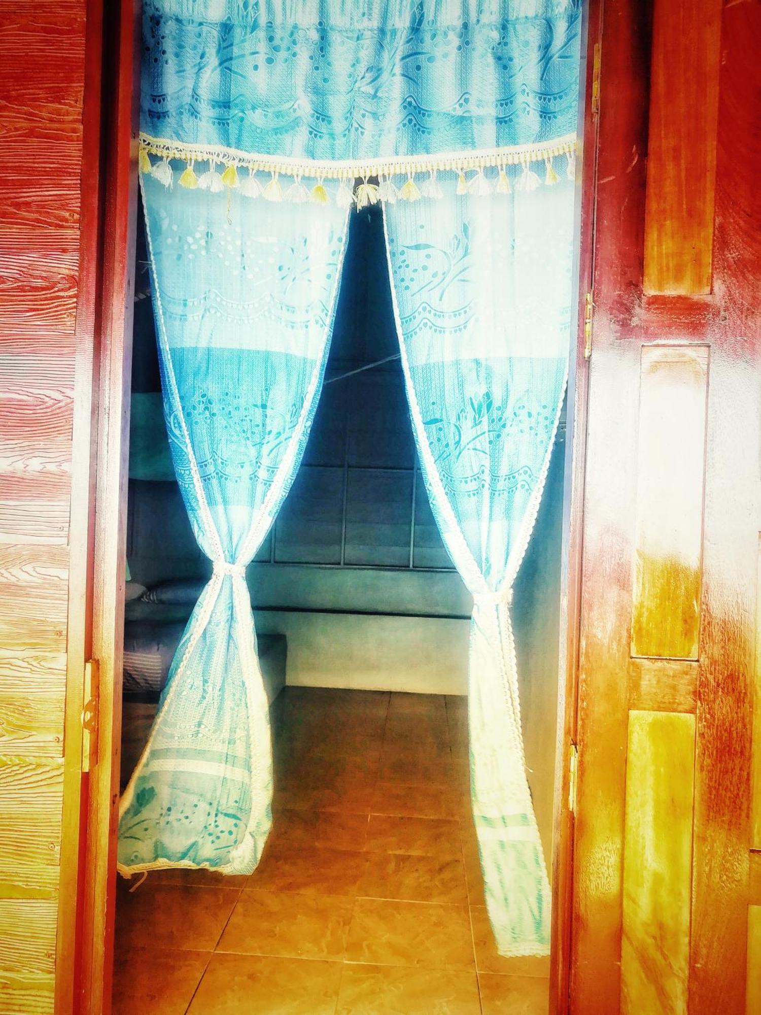 Lae Tawan Bungalow 昌岛 客房 照片