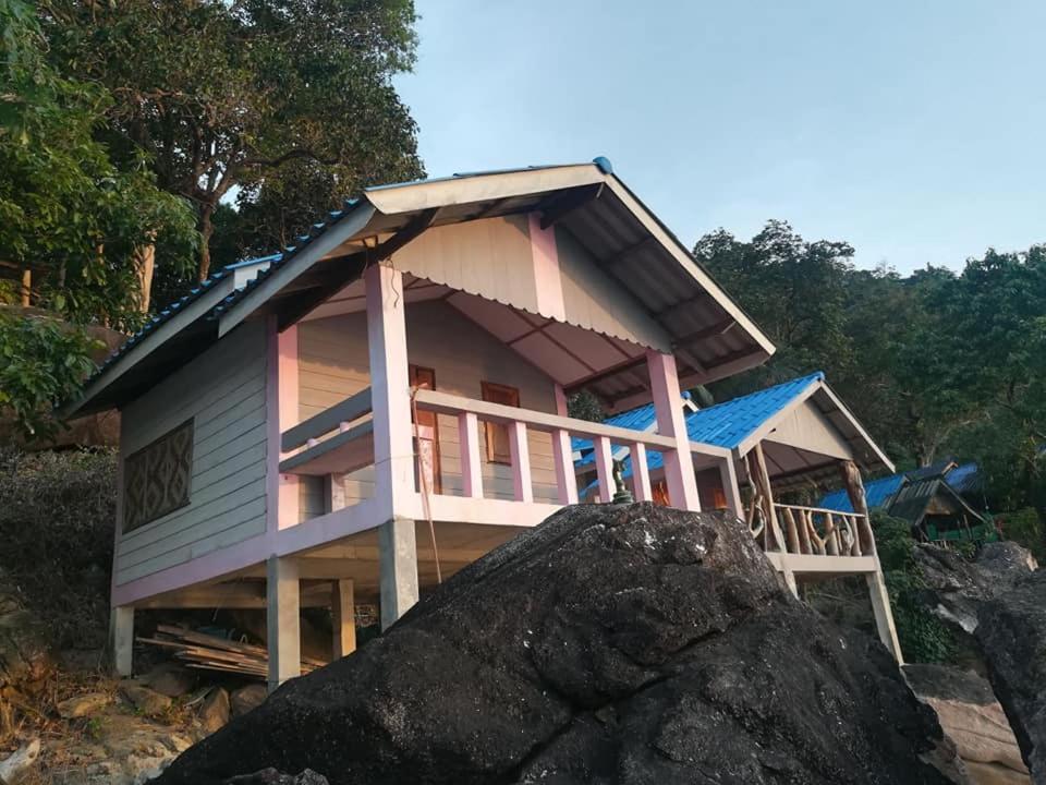 Lae Tawan Bungalow 昌岛 外观 照片