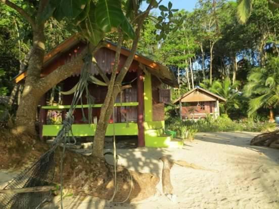 Lae Tawan Bungalow 昌岛 外观 照片